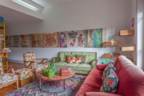 downtown cool 3 bedrooms apt